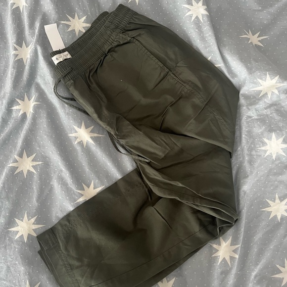 Green Loft Pants - Picture 1 of 4